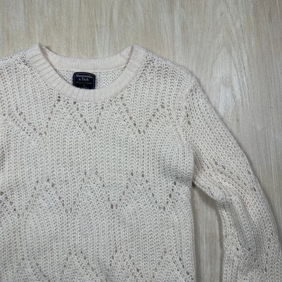 Abercrombie & Fitch Alpaca Blend Ivory Crew Neck Cozy Pullover Sweater Medium - Picture 3 of 13